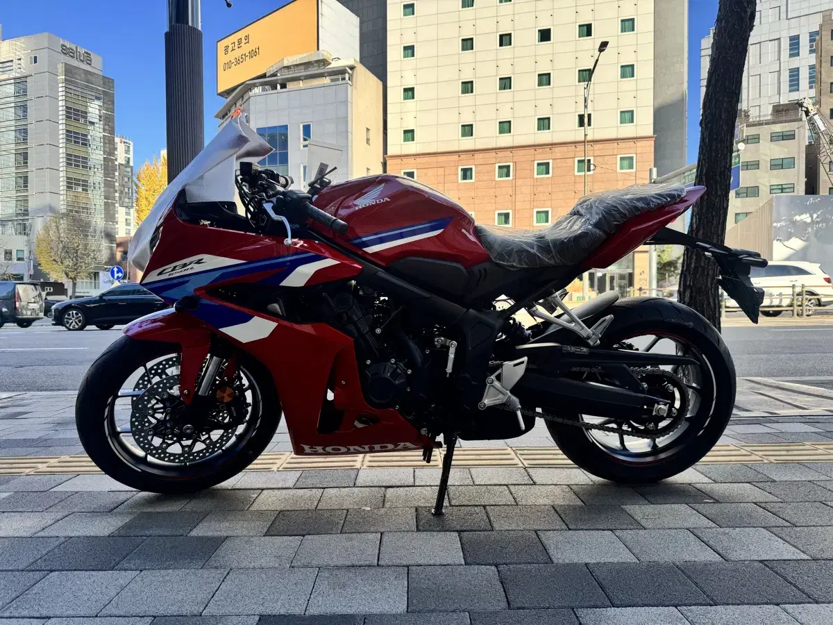 E클러치 cbr650r 신차판매 프리미엄가x